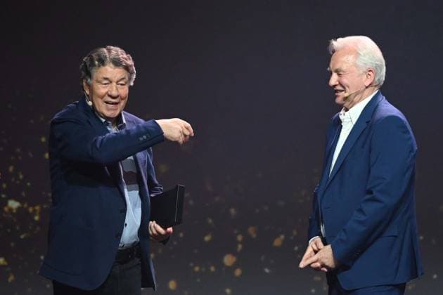 Preistraeger Otto REHHAGEL und Laudator Benno MOEHLMANN, Möhlmann HALL OF FAME-Preisverleihung 2025 am 06.10.2025 im Deutschen Fussball-Museum in Dortmund Deutschland. Â