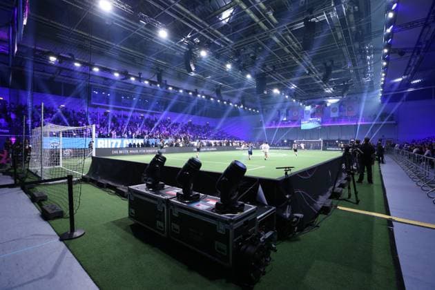 RECORD DATE NOT STATED Hallenfußball, The Icon League, Saison drei, Spieltag zwei in der Sporthalle Hamburg in Alsterdorf. Die altehrwürdige Sporthalle in der Krochmannstraße war mit 3.000 Zuschauern ausverkauft. Winterhude Hamburg