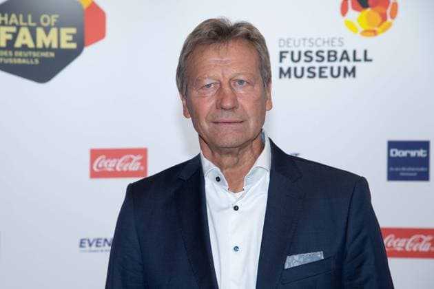 Guido BUCHWALD, ehem. Fussballspieler, Roter Teppich, Red Carpet Show, Ankunft, arrival, HALL OF FAME-Preisverleihung 2025 am 06.10.2025 im Deutschen Fussball-Museum in Dortmund Deutschland. Â