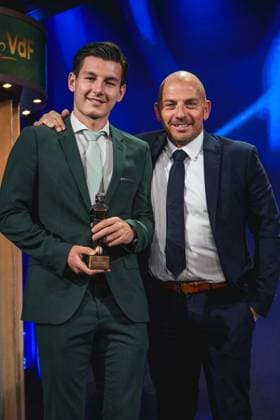 Fussball Österreich - Das Fest Der SpielerInnen, 29. Bruno Gala im Globe Wien Marx-Halle (Wien, Österreich): Mark Grosse (SV Ried, Sieger Kategorie Spieler der 2. Liga) Copyright: xLukasxBierederx