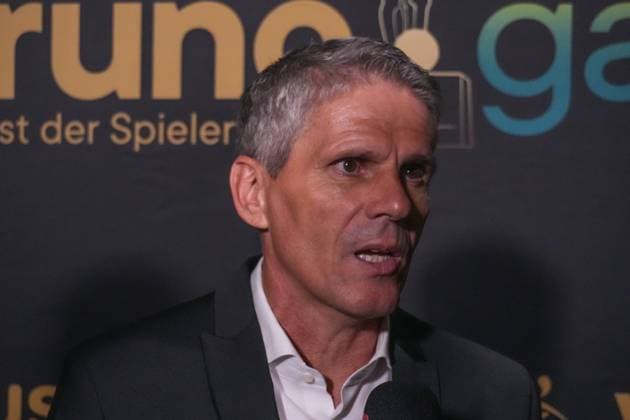 Fussball Österreich - Das Fest Der SpielerInnen, 29. Bruno Gala im Globe Wien Marx-Halle (Wien, Österreich): Dietmar Kühbauer (Wolfsberger AC, Sieger Kategorie Trainer der Saison - Admiral Bundesliga) Copyright: xLukasxBierederx