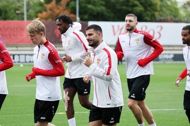 07.10.25 VfB Stuttgart Training Deutschland, Stuttgart, 07.10.2025, Fussball, Bundesliga, VfB Stuttgart Training: Deniz Undav.