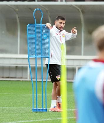 07.10.25 VfB Stuttgart Training Deutschland, Stuttgart, 07.10.2025, Fussball, Bundesliga, VfB Stuttgart Training: Deniz Undav.