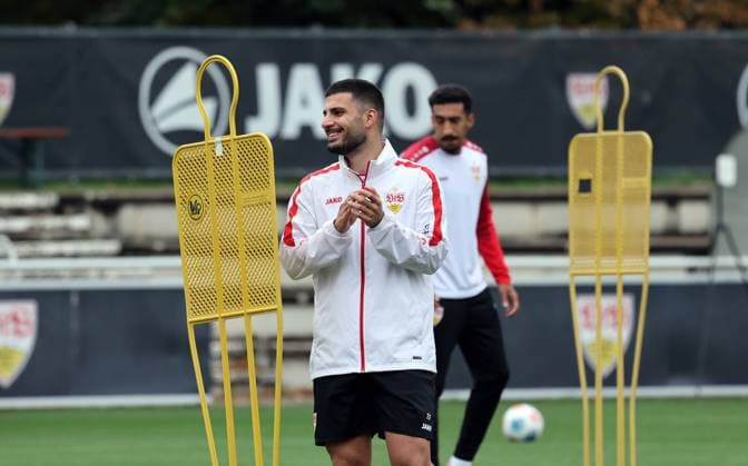 07.10.25 VfB Stuttgart Training Deutschland, Stuttgart, 07.10.2025, Fussball, Bundesliga, VfB Stuttgart Training: Deniz Undav.