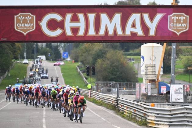 Binche Chimay Binche 2025 Cycling Race BINCHE, BELGIUM - OCTOBER 07 : The peloton during the 37th edition of Binche Chimay Binche an UCI Class 1.1 one day cycling road race for Men Elite of 203.2 km with start in Binche and finish in Binche on October 7, 2025 in Binche, Belgium, 07 10 2025 ( Motordriver Stephan Boone - Binche Belgium  Copyright: xGvgx