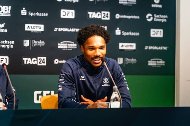Monarchs Wide Receiver Tyler Hudson speaks at Erima GFL Bowl press conference, PK, Pressekonferenz Erima GFL Bowl 2025, press conference, Potsdam Royals vs Dresden Monarchs Copyright: xFootxBowl PatrickxKlixx