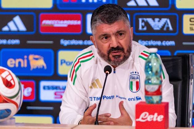 Gennaro Gattuso, Italy s coach, in press conference, PK, Pressekonferenz during the national team, Nationalteam gathering in Coverciano during Press conference of Italy s coach Gennaro Gattuso, FIFA World Cup, WM, Weltmeisterschaft, Fussball match in Florence, Italy, October 07 2025 Copyright: xSaraxEsposito IPAxSportx xipa-agency.netx xx IPA_66272694 IPA_Agency_IPA66272694
