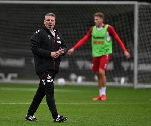 07.10.2025, xophax, Fussball , Fussball-Bundesliga 1.FC Köln Saison 2025 2026 Training Trainer Lukas Kwasniok (DFL DFB REGULATIONS PROHIBIT ANY USE OF PHOTOGRAPHS as IMAGE SEQUENCES and or QUASI-VIDEO) Koeln
