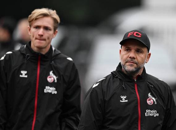 07.10.2025, xophax, Fussball , Fussball-Bundesliga 1.FC Köln Saison 2025 2026 Training U21, U 21 Trainer Evangelos Sbonias , rechts und Co-Trainer Tim Strenger, links (DFL DFB REGULATIONS PROHIBIT ANY USE OF PHOTOGRAPHS as IMAGE SEQUENCES and or QUASI-VIDEO) Koeln