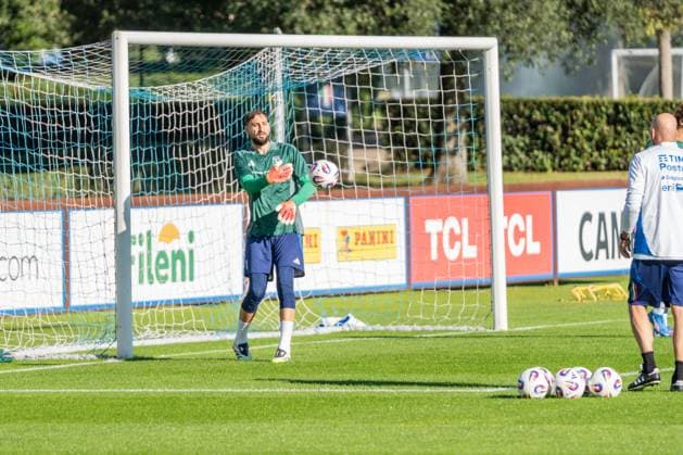 Gianluigi Donnarumma (Manchester City) during Italy training session, FIFA World Cup, WM, Weltmeisterschaft, Fussball match in Florence, Italy, October 07 2025  Copyright: xSaraxEsposito IPAxSportx xipa-agency.netx xx IPA_66277956 IPA_Agency_IPA66277956