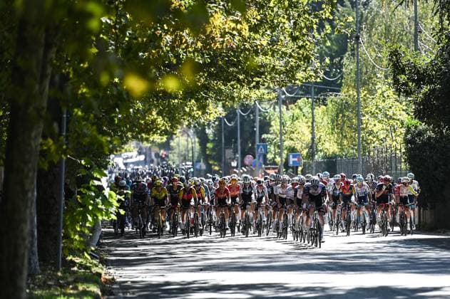 Peloton during Tre Valli Varesine  Copyright: xSilviaxColombo IPAxSportx xipa-agency.netx xx IPA_66278147 IPA_Agency_IPA66278147