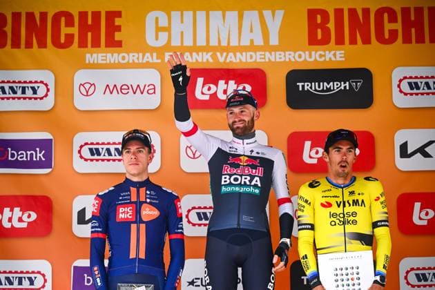 Binche Chimay Binche 2025 Cycling Race BINCHE, BELGIUM - OCTOBER 07 : Meeus Jordi (BEL) of Red Bull BORA - Hansgrohe, Eekhoff Nils Out (NED) of Team Picnic PostNL and Laporte Christophe (BEL) of Team Visma - Lease a Bike on the podium during the 37th edition of Binche Chimay Binche an UCI Class 1.1 one day cycling road race for Men Elite of 203.2 km with start in Binche and finish in Binche on October 7, 2025 in Binche, Belgium, 07 10 2025 ( Motordriver Stephan Boone - Binche Belgium  Copyright: xGvgx