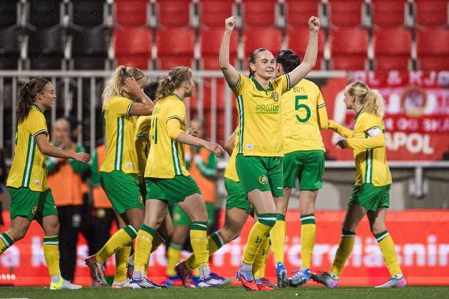 251007 Vilde Hasund of Hammarby celebrates after 2-0 scored by Ellen Wangerheim (not pictured) during the UEFA Women s Europa Cup football match between Hammarby and Brann on October 7, 2025 in Stockholm. Photo: Kenta Jönsson BILDBYRAN COP 210 KJ0277 fotboll football soccer fotball uefa womens europa cup hammarby brann women dam bbeng jubel Copyright: KENTAxJÖNSSON BB251007KJ061