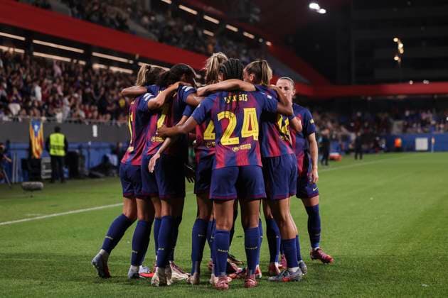October 7, 2025, Sant Joan Despi, Barcelona, Spain: Ewa Barbara Pajor of FC Barcelona, Barca celebrates a goal with teammates during the UEFA WomenÃ¢â‚¬â ¢s Champions League 2025 26 League Phase MD1, football match played between FC Barcelona and FC Bayern Munchen at Johan Cruyff Stadium on October 07, 2025 in Sant Joan Despi, Spain. Sant Joan Despi Spain - ZUMAa181 20251007_zaa_a181_063 Copyright: xJavierxBorregox