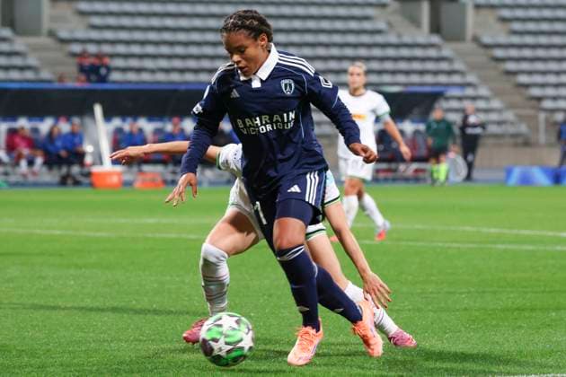 FOOTBALL FEMININ : Paris FC Vs Leuven - Ligue des Champions - 07 10 2025 Kenza Roche-Dufour (Paris FC) ParisFrance  Copyright: xMichtofx