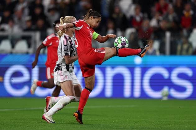 Juventus Fc v SL Benfica - UEFA Women Champions League 2025 26 League Phase MD1 Carole Costa of SL Benfica in action during the UEFA Women Champions League Phase MD1 match between Juventus Fc and SL Benfica at Allianz Stadium on October 7, 2025 in Turin, Italy . Torino Allianz Stadium Italy Copyright: xMarcoxCanonierox