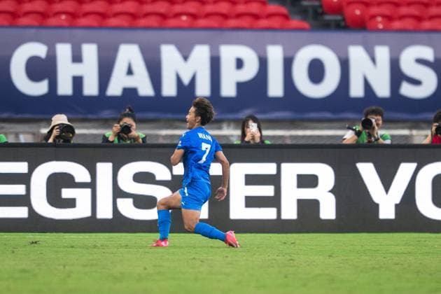 (251008) -- WUHAN, Oct. 8, 2025 -- Wang Shuang of Wuhan Jiangda WFC celebrates a goal which is later disqualified for offside during the FIFA Women s Championships Cup 2026 football match between Wuhan Jiangda WFC of China and Auckland United FC of New Zealand in Wuhan, central China s Hubei Province, Oct. 8, 2025. ) (SP)CHINA-WUHAN-FOOTBALL-FIFA WOMEN S CHAMPIONSHIPS CUP 2026-WUHAN JIANGDA WFC VS AUCKLAND UNITED FC (CN) XiaoxYijiu 