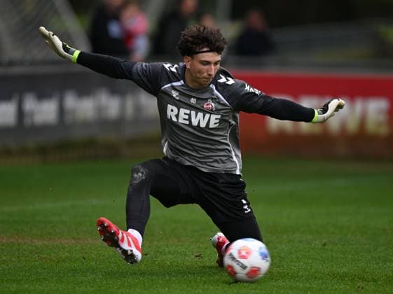 08.10.2025, xophax, Fussball , Fussball-Bundesliga 1.FC Köln Saison 2025 2026 Training Torwart Mikolaj Marutzki ( 1.FC Köln ) (DFL DFB REGULATIONS PROHIBIT ANY USE OF PHOTOGRAPHS as IMAGE SEQUENCES and or QUASI-VIDEO) Koeln