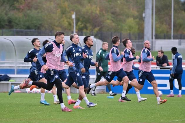 Sprinteinheit der Spieler 08.10.2025, Fussball 2. Bundesliga, Saison 2025 2026, Training FC Schalke 04 Gelsenkirchen Nordrhein Westfalen Deutschland