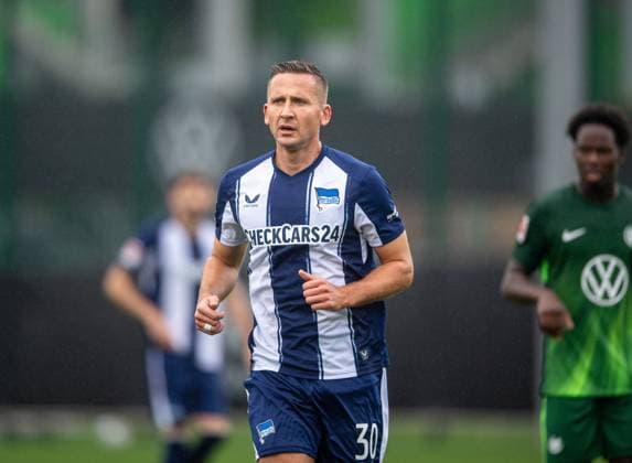 Fussball, Herren, Saison 2025 26, Testspiel, VfL Wolfsburg - Hertha BSC, Paul Seguin (Hertha BSC), 08.10. 2025, Copyright: xSebastianxRäppold MatthiasxKochx