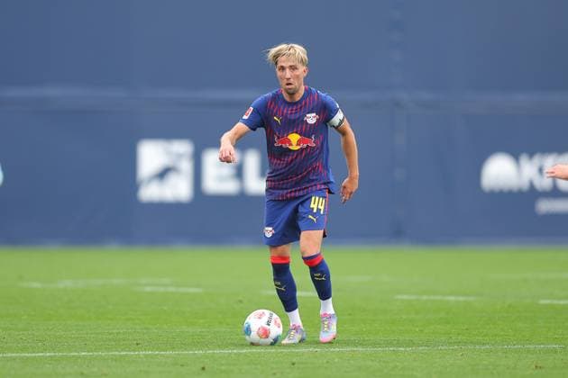 RB Leipzig - Dukla Prag Testspiel Leipzig, 08.10.2025, Trainingszentrum am Cottweg, Fußball, Männer, Saison 2025 2026, Testspiel, RB Leipzig - FK Dukla Prag 2:2 (2:0) , Im Bild: Kevin Kampl (44, RB Leipzig) ,