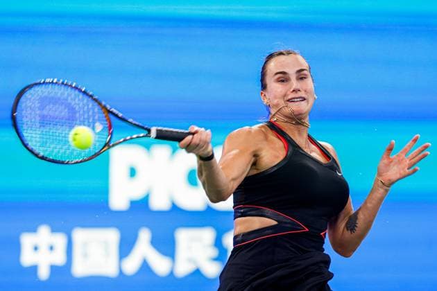 WUHAN, CHINA - OCTOBER 08: Aryna Sabalenka of Belarus returns a shot in the Women s Singles Round of 32 match against Rebecca Sramkova of Slovakia on day 5 of 2025 Wuhan Open at Optics Valley International Tennis Center on October 8, 2025 in Wuhan, Hubei Province of China.  Copyright: xVCGx 111595901499