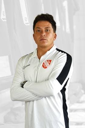 Cheftrainer Samir Ferchichi - Porträttermin Saison 2024 2025 3. Liga Copyright: TSV Havelse Madsack Medienagentur ; Fussball GER Porträt Vorstellung Präsentation Pressetermin Headshot Headshots xptt