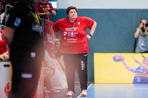 Ilka Fickinger (HSG Bensheim Auerbach, Trainerin) GER, HSG Blomberg-Lippe vs. HSG Bensheim Auerbach, Handball, 1. Bundesliga Frauen, 8. Spieltag, Spielzeit 2025 2026, 08.10.2025 GER, HSG Blomberg-Lippe vs. HSG Bensheim Auerbach, Handball, 1. Bundesliga Frauen, 8. Spieltag, Spielzeit 2025 2026, 08.10.2025 Blomberg Copyright: xEibner-Pressefoto JanxRollingerx EP_JSK
