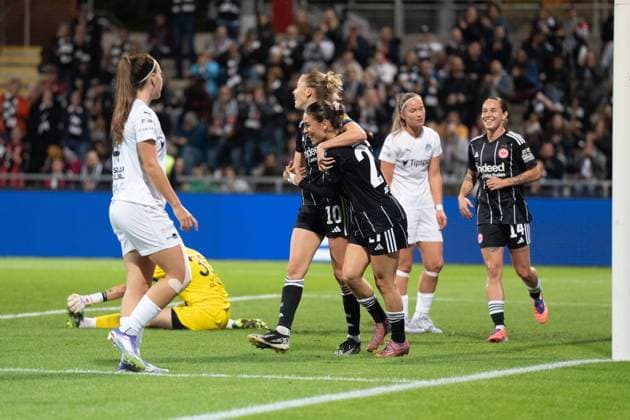 08.10.2025, xhfmx, Fussball UEFA Women s Europa Cup Quali, Eintracht Frankfurt - 1. FC Slovacko v.l. Laura Freigang (Eintracht Frankfurt) und Ereleta Memeti (Eintracht Frankfurt) bejubeln das 2:0 gegen Slovacko (DFL DFB REGULATIONS PROHIBIT ANY USE OF PHOTOGRAPHS as IMAGE SEQUENCES and or QUASI-VIDEO) Frankfurt