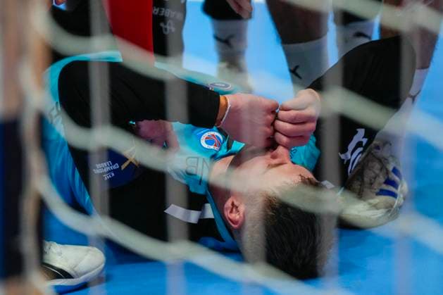 Handball, Champions League Kolstad Aalborg Trondheim 20251008 Kolstads goalkeeper Sigurjon Gudmundsson lies down during the Champions League handball match between Kolstad and Aalborg in Trondheim Spektrum Photo Ole Martin Wold NTB Trondheim Norway EDITORIAL USE ONLY RESTRICTED USE FOR BETTING COMPANIES  Copyright: xOlexMartinxWoldx xNTBx
