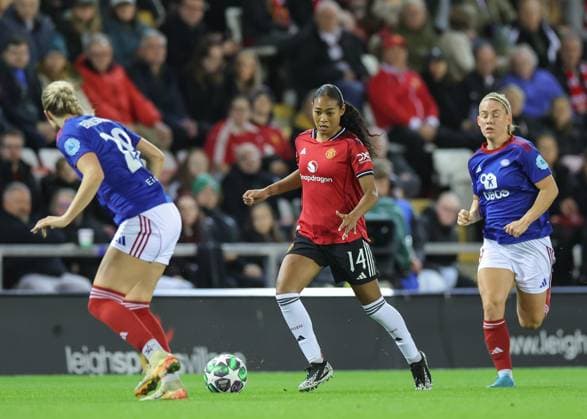 Leigh, England, 8th October 2025. Jayde Riviere of Manchester United, ManU in action during the Manchester United Women vs Valerenga Women UEFA Womens Champions League match at Leigh Sports Village, Leigh. Picture credit should read: Cody Froggatt Sportimage EDITORIAL USE ONLY. No use with unauthorised audio, video, data, fixture lists, club league logos or live services. Online in-match use limited to 120 images, no video emulation. No use in betting, games or single club league player publications. SPI_012_CF_MANCHESTER_UTD_WOMEN_V_VALERENGA_WOMEN SPI-4205-0012