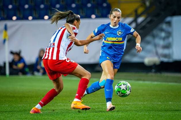 SOCCER - WCL, St.Poelten vs Atletico SANKT POELTEN,AUSTRIA,08.OCT.25 - SOCCER - UEFA Women s Champions League, SKN Sankt Poelten vs Atletico Madrid. Image shows Fiamma (Atletico) and Izabela Krizaj (St.Poelten).  GEPAxpictures xKevinxHackner