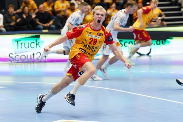 GOG v Magdeburg, EHF Champions League Handball, Svendborg, Denmark Svendborg, Denmark. 08th, October 2025. Hjalte Lykke (29) of GOG seen during the EHF Champions League match between GOG and Magdeburg at Arena Svendborg in Svendborg. Denmark, Svendborg  Copyright: xGonzalesxPhoto LauxNielsenx