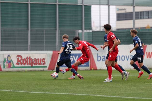 09.10.2025, xrekx, Fussball Testspiel, SC Freiburg - Karlsruher SC v.l. Torschuss zum 1:0 durch Igor Matanovic (SC Freiburg) (DFL DFB REGULATIONS PROHIBIT ANY USE OF PHOTOGRAPHS as IMAGE SEQUENCES and or QUASI-VIDEO) Freiburg