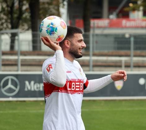 09.10.25 VfB Stuttgart - SV Elversberg Deutschland, Stuttgart, 09.10.2025, Fussball, Bundesliga, Testspiel, VfB Stuttgart - SV Elversberg: Deniz Undav (VfB Stuttgart).