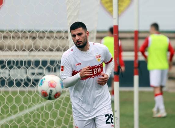09.10.25 VfB Stuttgart - SV Elversberg Deutschland, Stuttgart, 09.10.2025, Fussball, Bundesliga, Testspiel, VfB Stuttgart - SV Elversberg: Deniz Undav (VfB Stuttgart).