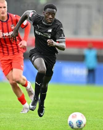 09.10.2025 - Fussball - Saison 2025 2026 - Testspiel Freundschaftsspiel Vorbereitungsspiel : 1. FC Heidenheim FCH - SpVgg Greuther Fürth ( Kleeblatt ) - - xwoxzix - Omar Sillah (42, SpVgg Greuther Fürth )