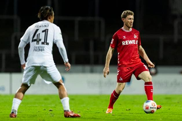 Cologne Cup 2025; 09.10.2025 Florian Kainz (1. FC Köln, 11), Soichiro Kozuki (Viktoria Köln, 41) beim Cologne Cup 2025 im Spiel 1. FC Köln gegen Viktoria Köln am 09.10.2025 im Südstadion in Köln Copyright: xBEAUTIFULxSPORTS Meuselx