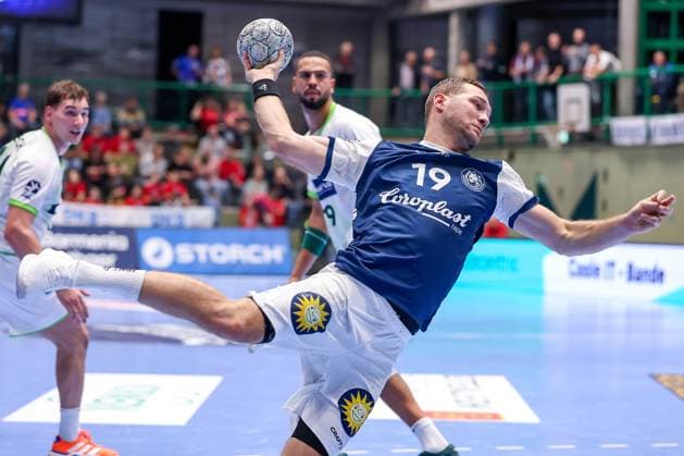 09.10.2025, Handball, HBL, Bergischer HC - HSG Wetzlar, Unihalle Wuppertal: Tomas Babak (BHC 19) Nordrhein-Westfalen Deutschland