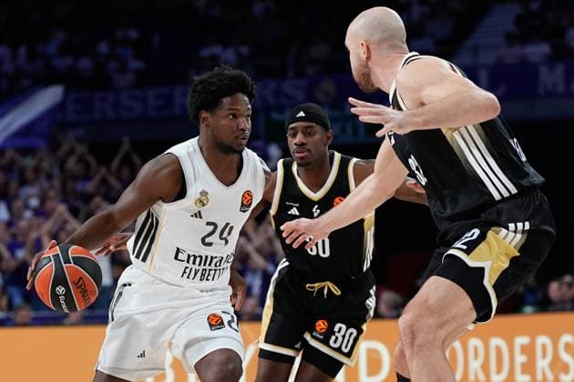 October 9, 2025, Madrid, Madrid, Spain: Andres Feliz of Real Madrid in action during the Turkish Airlines Euroleague 2025 26 League Phase MD3, match played between Real Madrid and LDLC ASVEL Villeurbanne at Movistar Arena on October 09, 2025 in Madrid, Spain. Madrid Spain - ZUMAa181 20251009_zaa_a181_376 Copyright: xDennisxAgyemanx