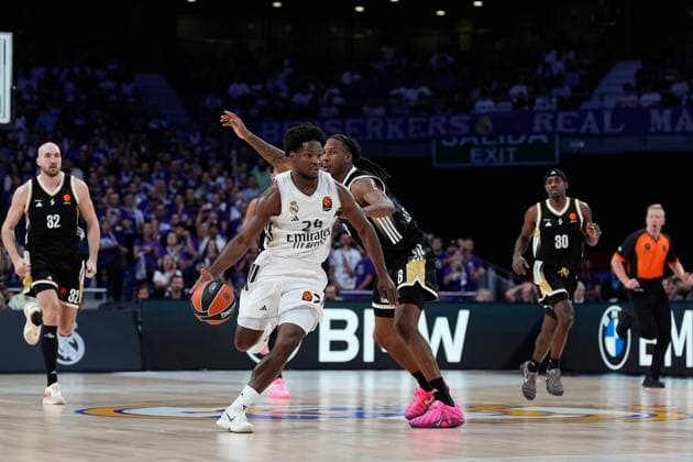 October 9, 2025, Madrid, Madrid, Spain: Andres Feliz of Real Madrid in action during the Turkish Airlines Euroleague 2025 26 League Phase MD3, match played between Real Madrid and LDLC ASVEL Villeurbanne at Movistar Arena on October 09, 2025 in Madrid, Spain. Madrid Spain - ZUMAa181 20251009_zaa_a181_448 Copyright: xDennisxAgyemanx