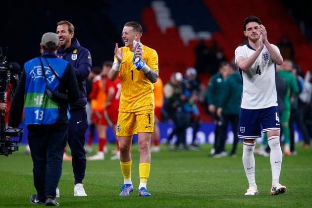 England v Wales International Friendly, Länderspiel, Nationalmannschaft Harry Kane of England, Jordan Pickford of England and Declan Rice of England at the end of the International Friendly match at Wembley Stadium, London UK Newspapers OUT Copyright: xPaulxChestertonx FIL-22337-0179