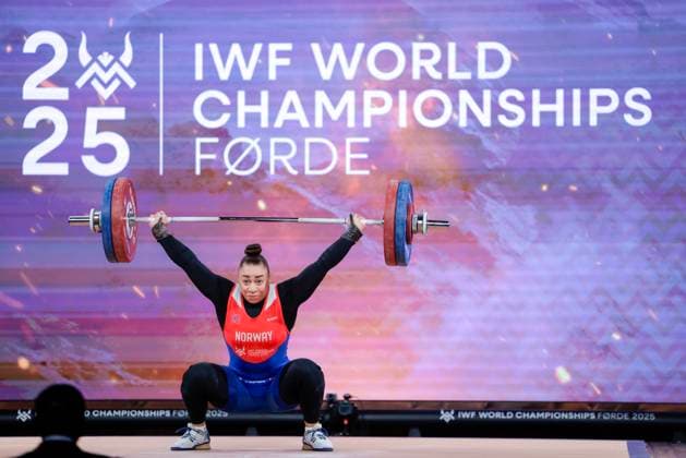 World Weightlifting Championships in Forde Foerde 20251009. Solfrid Koanda during the World Weightlifting Championships. H.M. King Harald and Prime Minister Jonas Gahr Stoere are present when Solfrid Koanda participates in the World Weightlifting Championships in Foerde. Photo: Paul S. Amundsen NTB Forde Norway EDITORIAL USE ONLY. RESTRICTED USE FOR BETTING COMPANIES Ref:_SPO_BNC9g8BJbMzGSw.jpg *** World Weightlifting Championships in Forde Foerde 20251009 Solfrid Koanda during the World Weightlifting Championships H M King Harald and Prime Minister Jonas Gahr Stoere are present when Solfrid Koanda participates in the World Weightlifting Championships in Foerde Photo Paul S Amundsen NTB Forde Norway EDITORIAL USE ONLY RESTRICTED USE FOR BETTING COMPANIES  Copyright: xPaulxS.xAmundsenx xNTBx