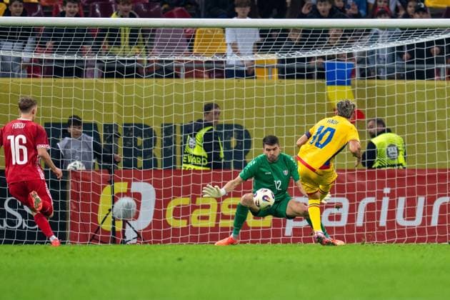Ianis Hagi, Rumaenien vs. Moldawien, Fussball, Freundschaftsspiel, Laenderspiel, 09.10.2025 Bukarest Bukarest Rumaenien