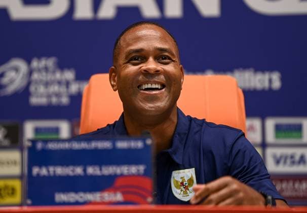 Head Coach Patrick Kluivert of Indonesia ,The press conference, PK, Pressekonferenz ahead of the match between Indonesia and Iraq at King Abdullah Sports City. Jeddah.10 October.