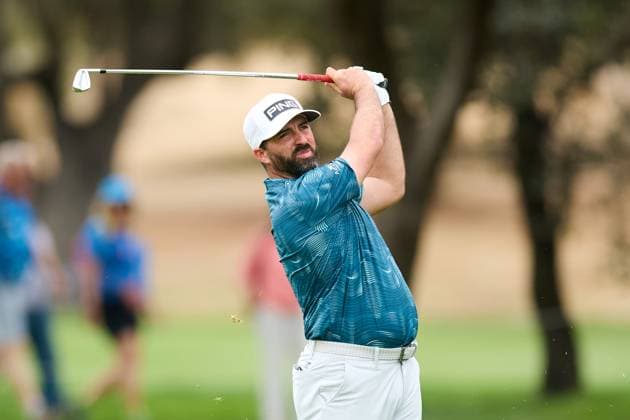 Open de Espa–a presented by Madrid 2025 - Day Two John Parry of England plays his second shoot on the first hole during the Open de Espa–a presented by Madrid 2025 at Club de Campo Villa de Madrid on October 10, 2025, in Madrid, Spain. Madrid Club de Campo Villa de Madrid Madrid Spain RL_OpESP_DPWT_000302 Copyright: xRicardoxLarreinax