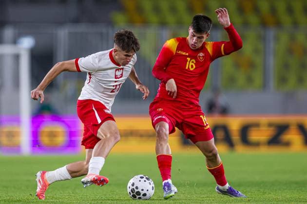10.10.2025 KATOWICE, NOWA BUKOWA PILKA NOZNA (FOOTBALL) UEFA ELIMINACJE MISTRZOSTW EUROPY U21, U 21 MECZ POLSKA - CZARNOGORA NZ MARCEL REGULA FOTO LUKASZ GROCHALA CYFRASPORT NEWSPIX.PL --- newspix.pl POLAND OUT! 