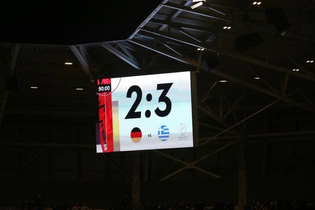 10.10.2025, xmohx, Fussball U 21 EM Qualifikation, Deutschland - Griechenland v.l. Endergebnis auf der Anzeigetafel (DFL DFB REGULATIONS PROHIBIT ANY USE OF PHOTOGRAPHS as IMAGE SEQUENCES and or QUASI-VIDEO) Jena