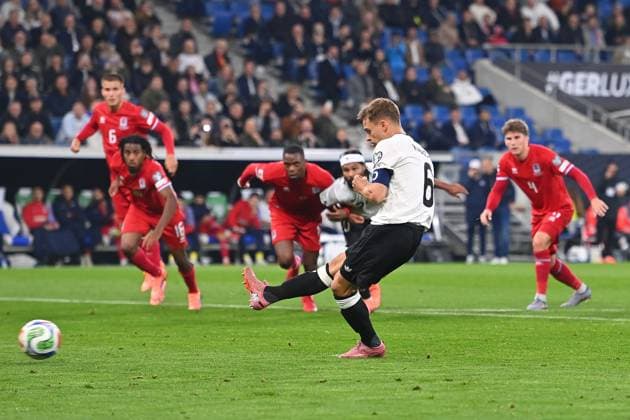 Tor Joshua KIMMICH (GER) zum 2-0 per Elfmeter,Strafstoss,Aktion,Torschuss. Fussball Laenderspiel, WM Qualifikation Gruppe A Spieltag 03, Deutschland (GER) - Luxemburg (LU) am 10.10.2025, PreZero Arena Sinsheim