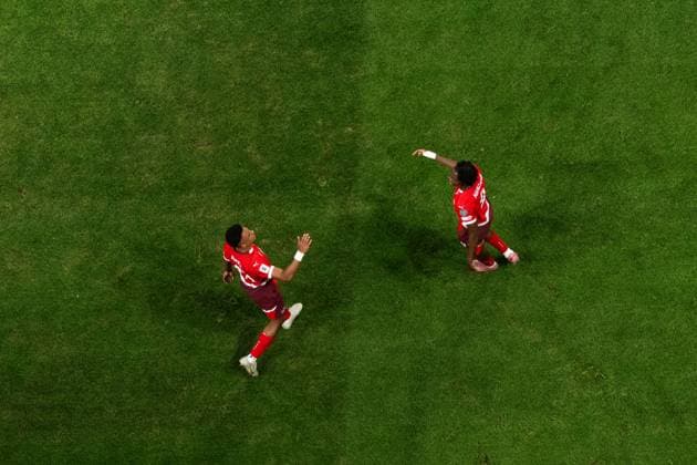 251010 Johan Manzambi of Switzerland celebrates with Dan Ndoye after 0-2 during the FIFA World Cup, WM, Weltmeisterschaft, Fussball Qualifier football match between Sweden and Switzerland on October 10, 2025 in Stockholm. Photo: Emma Wallskog BILDBYRAN COP 320 JM0740 bbeng fotboll football soccer fotball vm-kval kval fifa world cup qualifier qualifier qualification sverige sweden sverige a schweiz switzerland jubel Copyright: EMMAxWALLSKOG BB251010EW020
